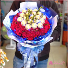 Roses & Sweets in Blue - JULCOR FLOWERSHOP
